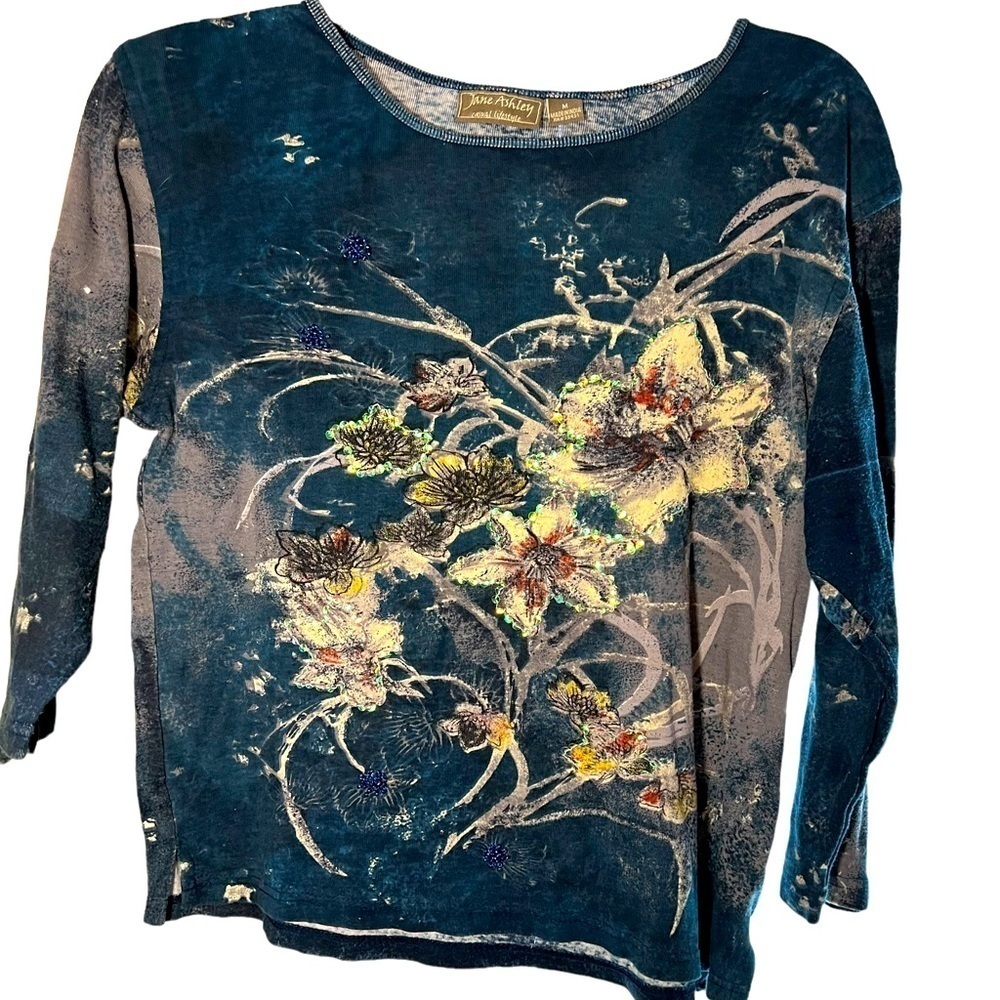 Jane Ashley Deep Green Floral and Sequin Top Size Medium​​​​​​